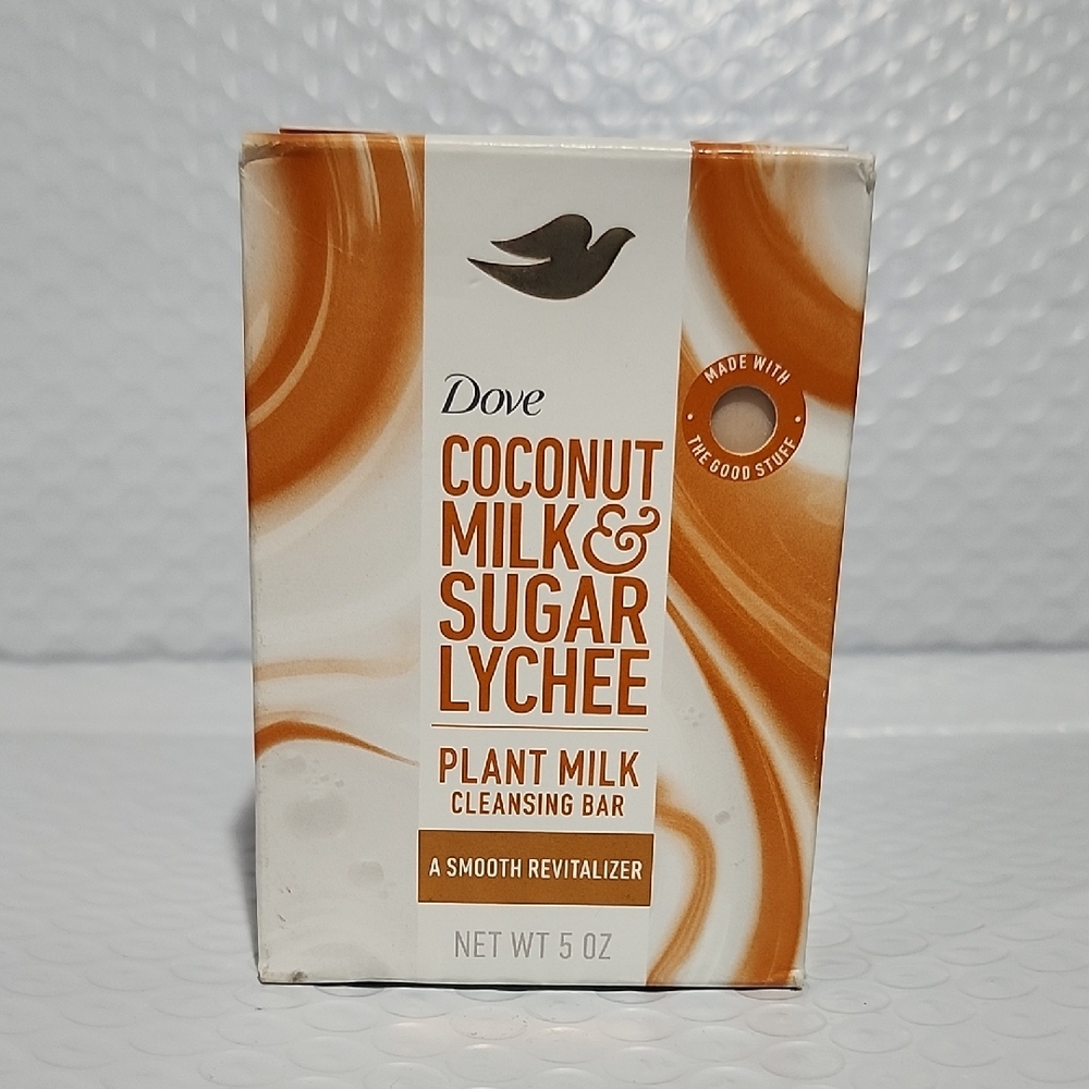 Dove Coconut Milk & Sugar Lychee Plant Milk Cleansing Bar